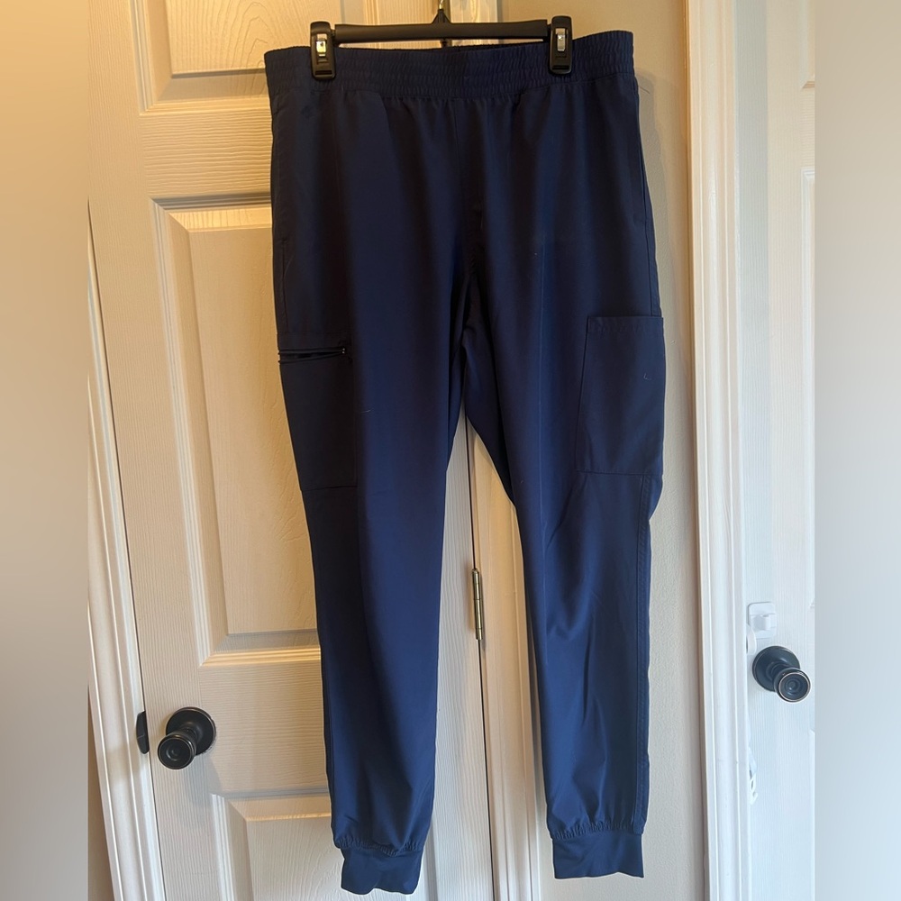 Women’s med coture jogger scrub pants size large tall